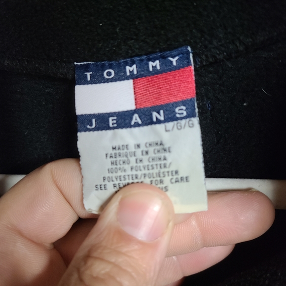 Tommy Hilfiger Black Men's Sweater - Picture 3 of 7